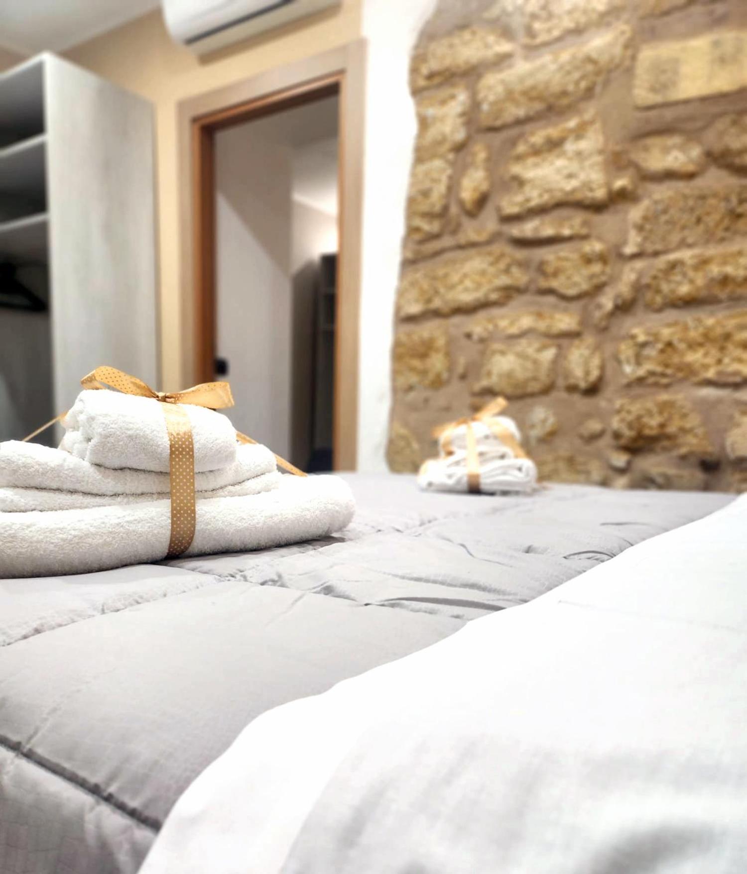 Kalgheros Luxury Rooms Agrigento Exteriér fotografie